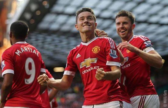 吴艳妮能够 吴艳妮能够